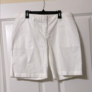 NWT GH BASS Horizon‎ Chino 9” Relaxed Fit White Shorts, Women’s Size 6